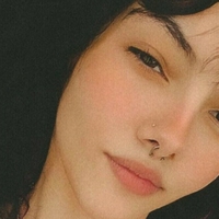 Луейфк Голая