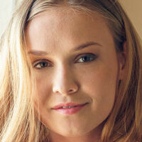 Лукреция Голая