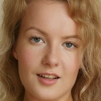 Луна Арт Голая