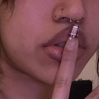 лайчинотес Голая