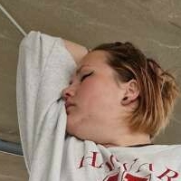 Мамакиноне Голая