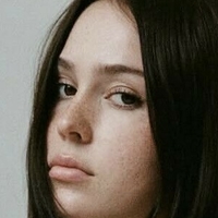 Маззи Джоя Голая