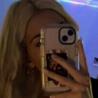 Маккинли Брукс Голая