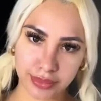 Миа Гоме Голая