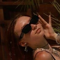 Микавв Голая