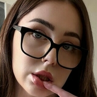 Микайла Голая