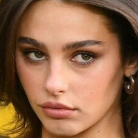 Милли Лир Голая