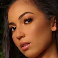 Мира Лав Голая