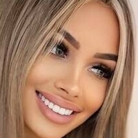 миранабигтитс Голая