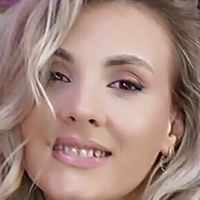 Мишель Бризо Голая