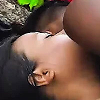 Горная Девушка Сара Голая