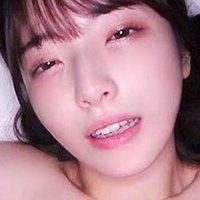 Нао Сацуки Голая