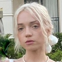 Неолиберальный Ад Голая