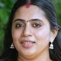 Ниланамбиар Голая