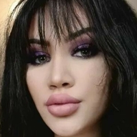 Памелия Голая