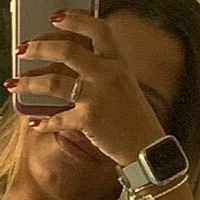 Поркoментариста Голая