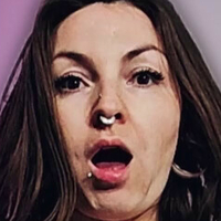 куинспейсгоат Голая