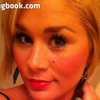 Ретайред Бариста Калли Голая