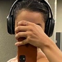 Сарадас Е Кавалас Голая