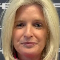 Сара Стирк Голая