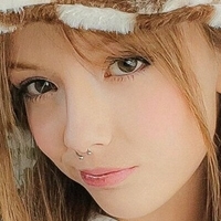 Сара Банниекс Голая