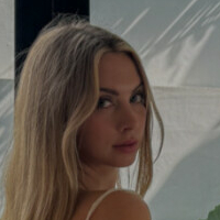 шеллибани Голая