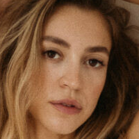 София Элмуттаки Голая