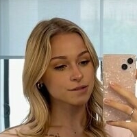 тавиятевикс-фри Голая