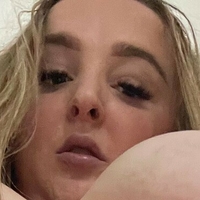 Тэйроузикс Голая