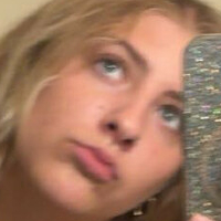 Тессалуввс Голая