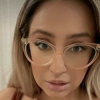 Темисмадалинн Голая