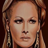 Урсула Андресс Голая