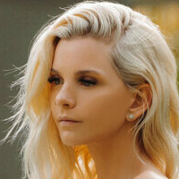 Виктория Снукс Голая