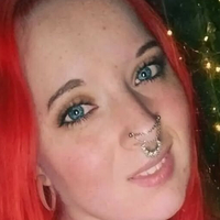 Уиккан Саншайн Голая