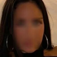 Елизсалл Голая