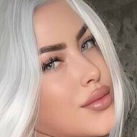 Юки Цукии Голая