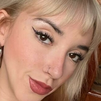 Юми Лола Голая